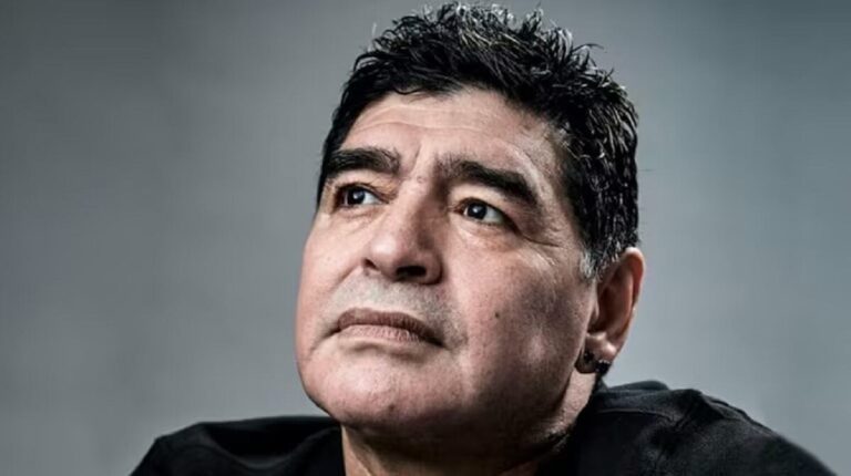 El testimonio de un médico en el juicio de Maradona: Ya no tenía signos vitales hace un tiempo