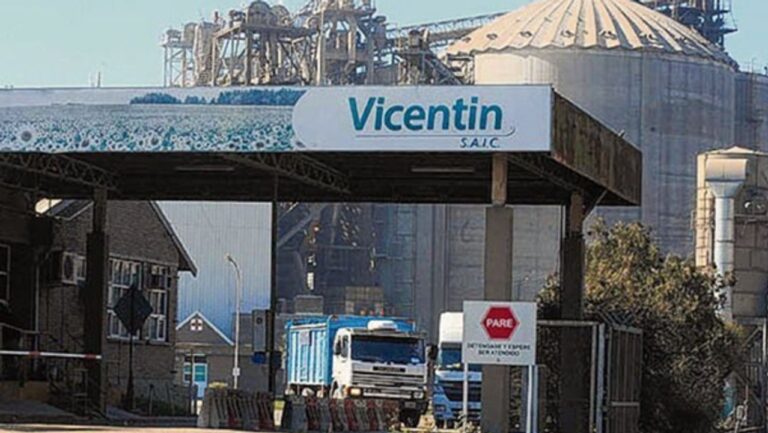 Detienen a dos altos exdirectivos de Vicentín por fraude tras veinte allanamientos