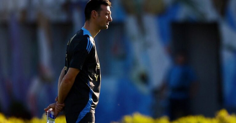 Con De Paul, Scaloni define quién sale del equipo: los dos candidatos y cambio de esquema?