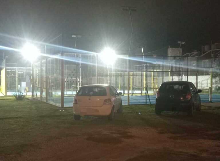Murió un hombre mientras jugaba al pádel con amigos en Córdoba