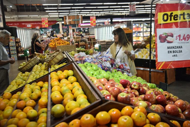 Inflación de marzo 2025 en Argentina: de cuánto será según las proyecciones?