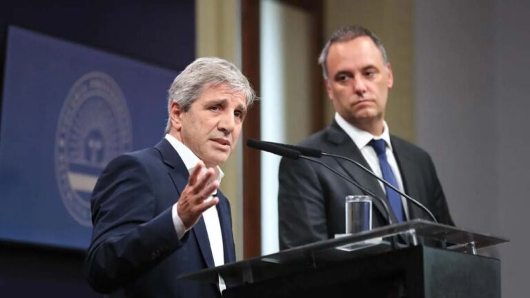 El Gobierno confirmó que levantará el cepo y anunció el nuevo acuerdo con el FMI