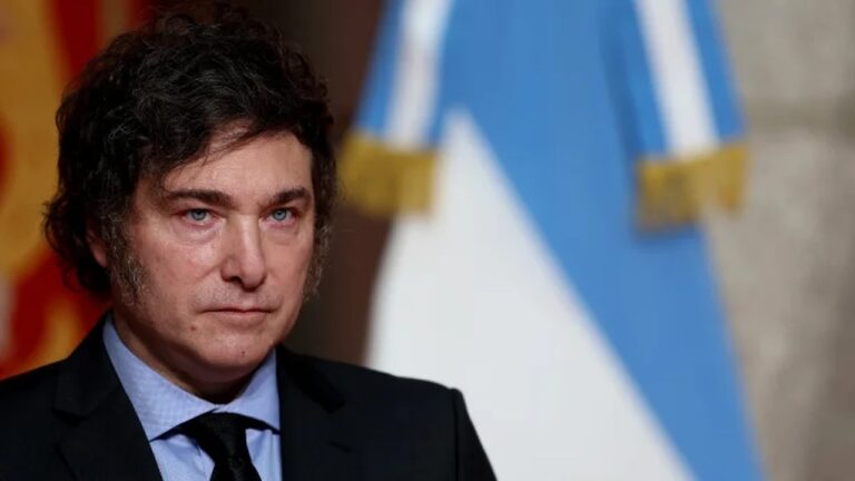 Luego del revés en Santa Fe, Javier Milei mira a CABA: qué dicen las últimas encuestas