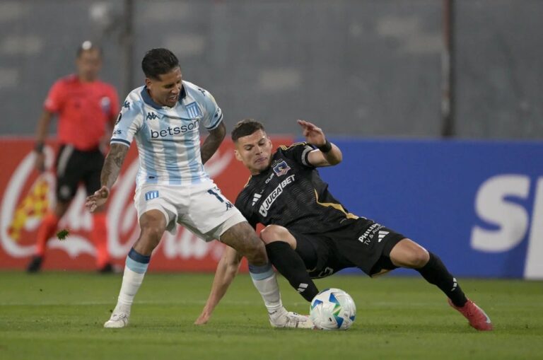 Racing empató en su visita a Colo Colo por la Copa Libertadores