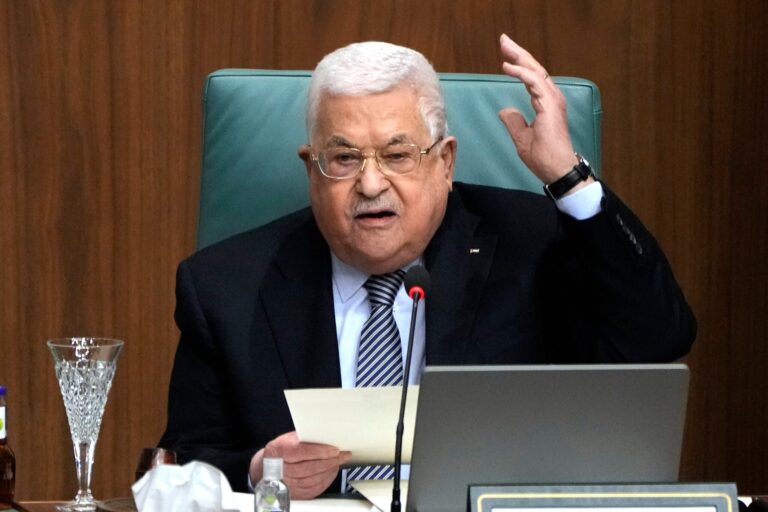Palestinos podrían nombrar un vicepresidente para acompañar a Abás. Por qué importa?