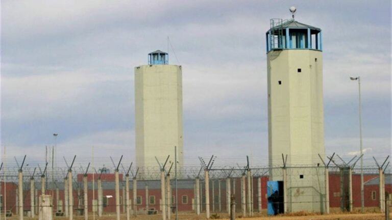 Investigan la muerte de un preso en Bouwer