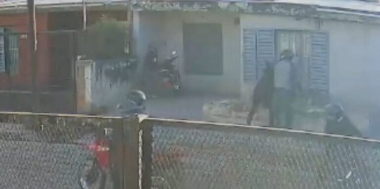 Violencia extrema: le apuntaron a un niño de 3 años durante un asalto en Córdoba