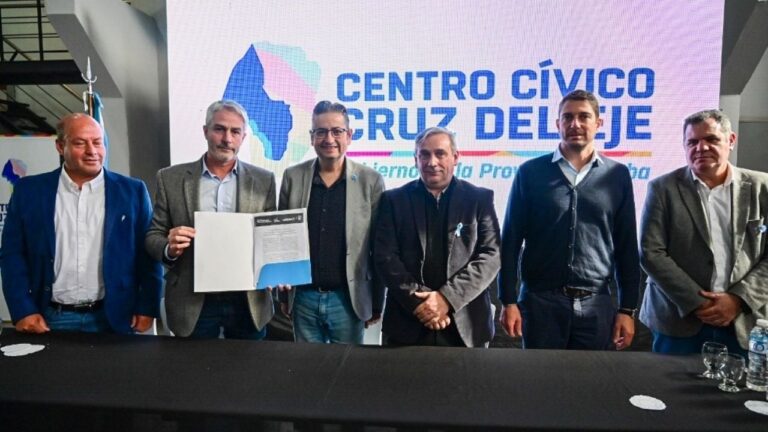 Córdoba licita obras para mejorar el suministro de agua potable en el noroeste