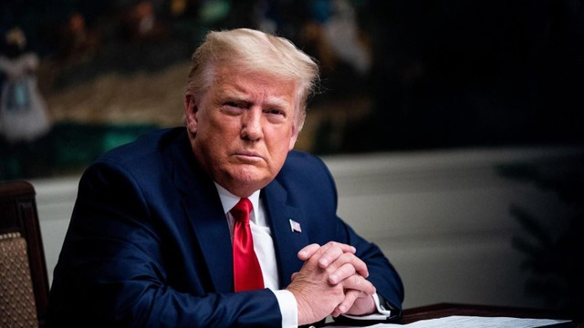 Trump aumenta del 25% al 50% los aranceles al acero y al aluminio