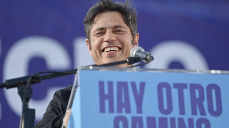Kicillof lanzó su espacio político: El único adversario es Milei
