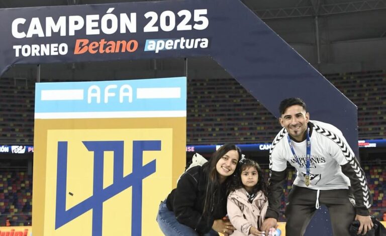 Jugó en tres clubes de Córdoba y logró ser campeón con Platense