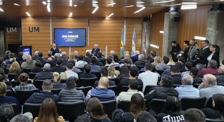 Schiaretti: El equilibrio fiscal no se puede conseguir a los hachazos