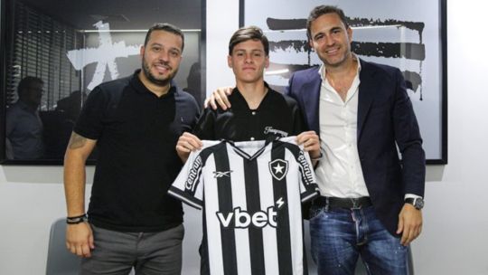 Montoro ya es nuevo jugador del Botafogo: Vélez vendió a su joya al campeón continental