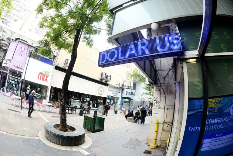 Dólar blue hoy en Córdoba: a cuánto cotiza este miércoles 4 de junio