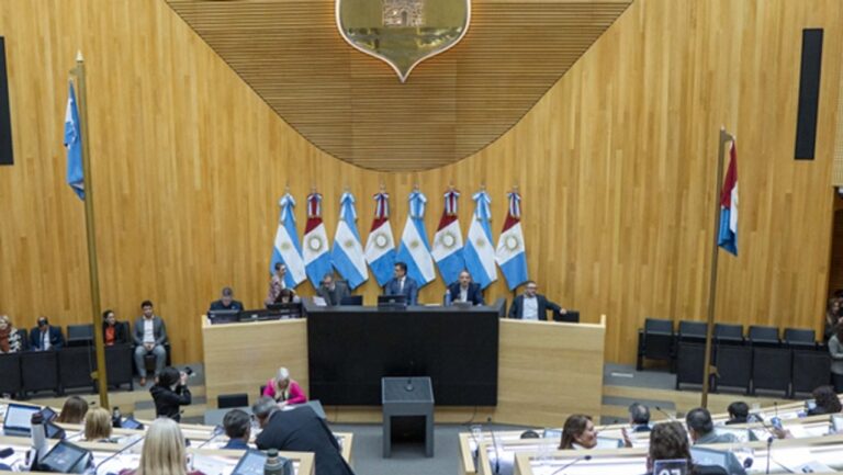 La Unicameral aprobó el apoyo al financiamiento universitario