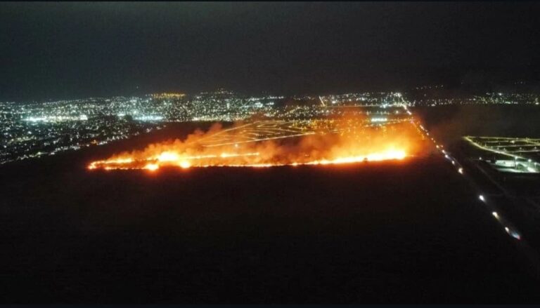 Contuvieron el incendio en el norte de Alta Gracia, cerca de Falda del Carmen
