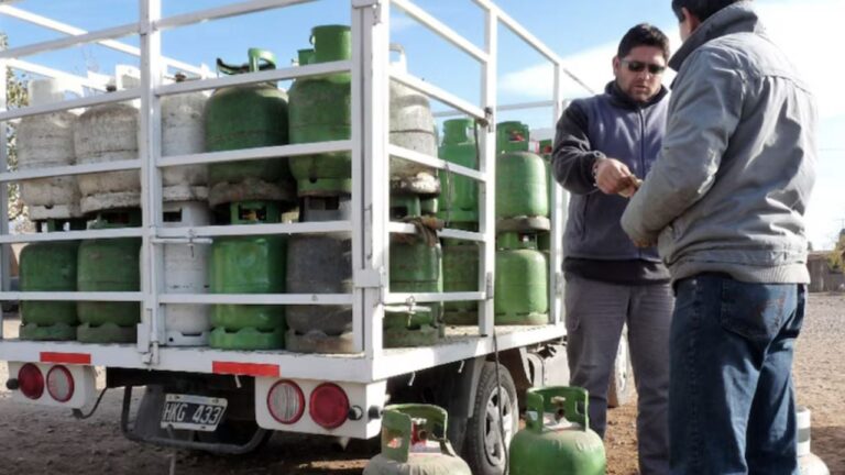 En medio de la crisis del gas y la ola de frío, el Gobierno liberó el precio de las garrafas