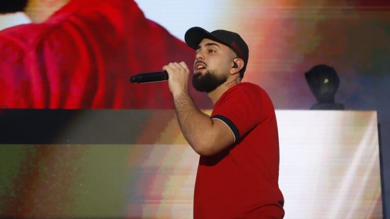 El madrileño Cano pone a bailar al público de Córdoba Live en El Arenal