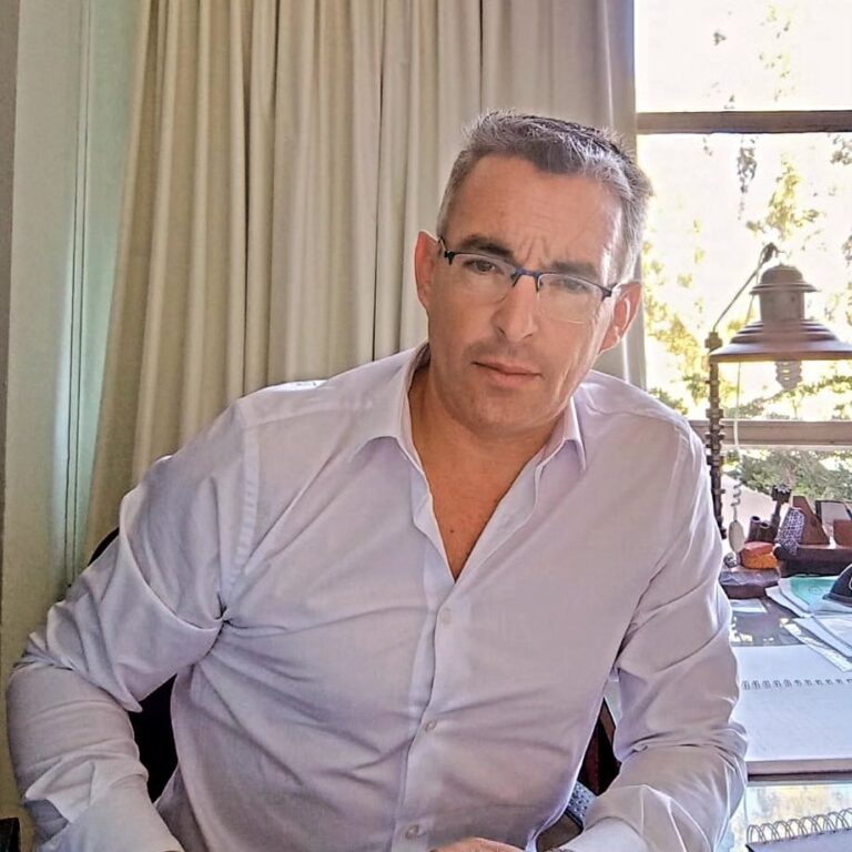 Tras un día de extremos cuidados, Germán Rivero presentó una mejoría