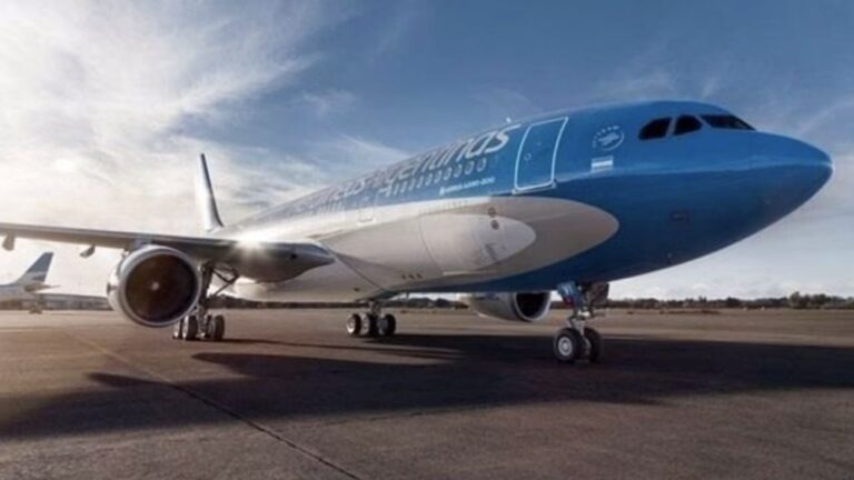 Conciliación obligatoria: no habrá paro de pilotos en Aerolíneas Argentinas