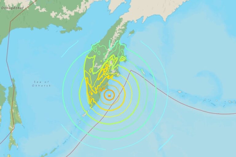 Un terremoto de magnitud 8,8 en Rusia provocó alertas por tsunami en Japón y Estados Unidos