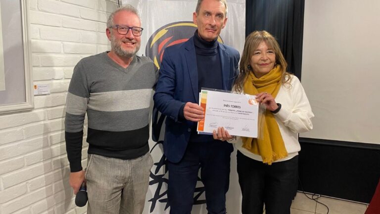 Inés Torres presentó su libro e ingresó a la Biblioteca del Autor Local