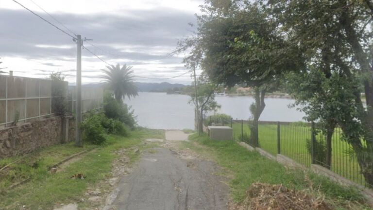 Encendieron una fogata para quemar cables y terminaron detenidos en Carlos Paz