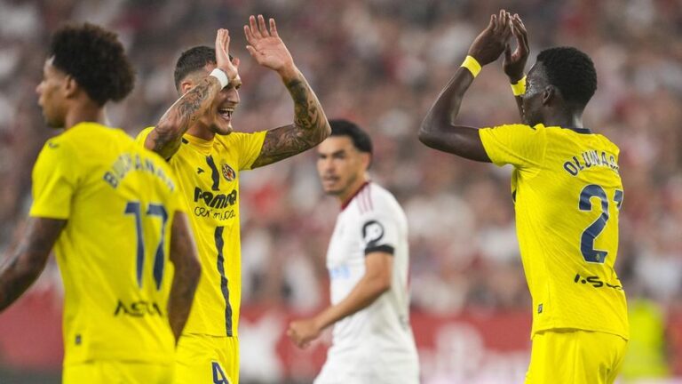 El Villarreal saca partido de la inferioridad numérica del Sevilla