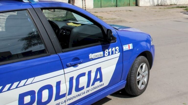 Un joven terminó hospitalizado tras la explosión de un bidón en La Carlota