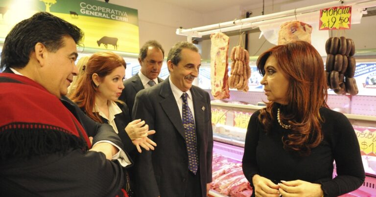 La Justicia absolvió a Julio De Vido y Andrea del Boca en el juicio por la novela Mamá Corazón