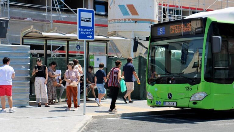 Hacemos Córdoba reclama al alcalde una apuesta real por Aucorsa y la renovación de la flota en 2026