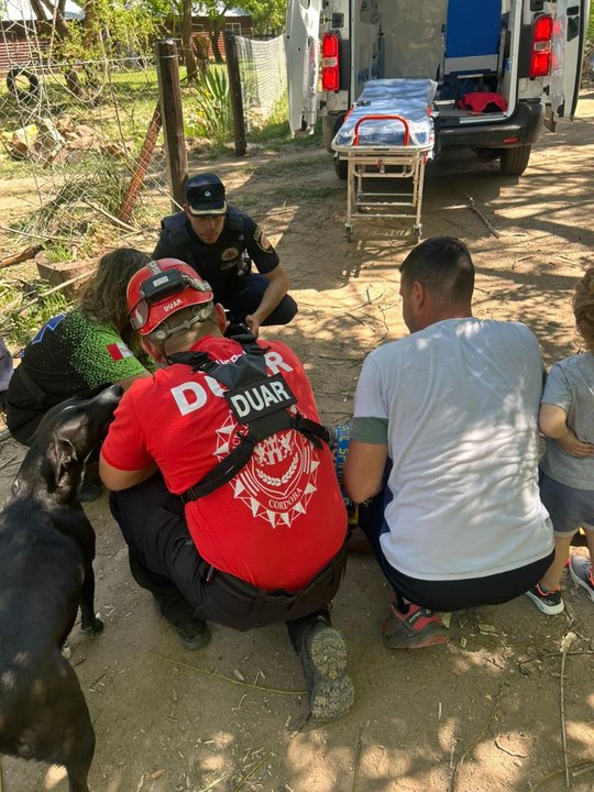 Múltiples lesiones: cayó desde 12 metros mientras desmontaba una antena