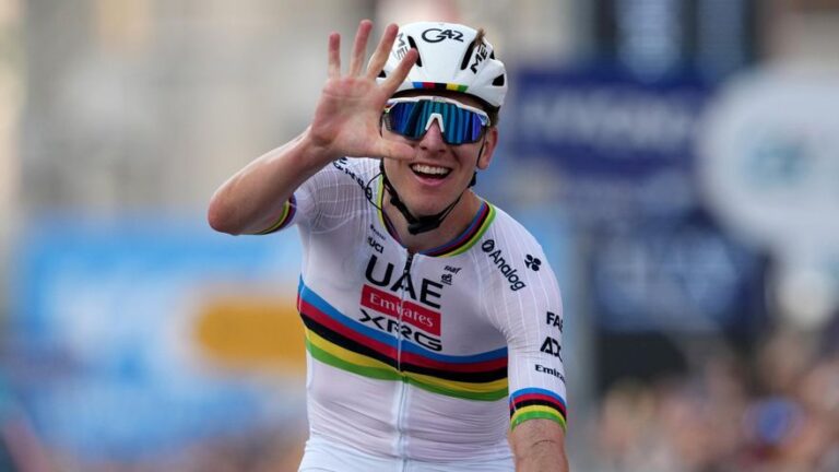 Pogacar gana por quinta vez ‘Il Lombardía’ y completa un año de ensueño