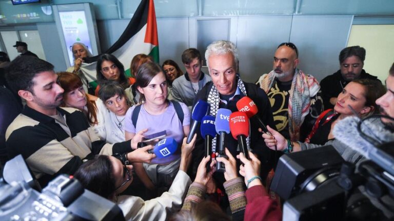 Llegan a Madrid los últimos cinco españoles de las flotillas humanitarias a Gaza