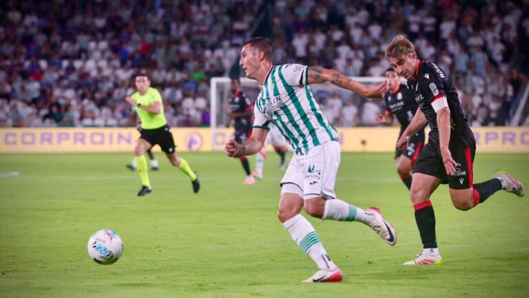 El Córdoba CF rompe su maldición más curiosa: primer triunfo en lunes en Segunda