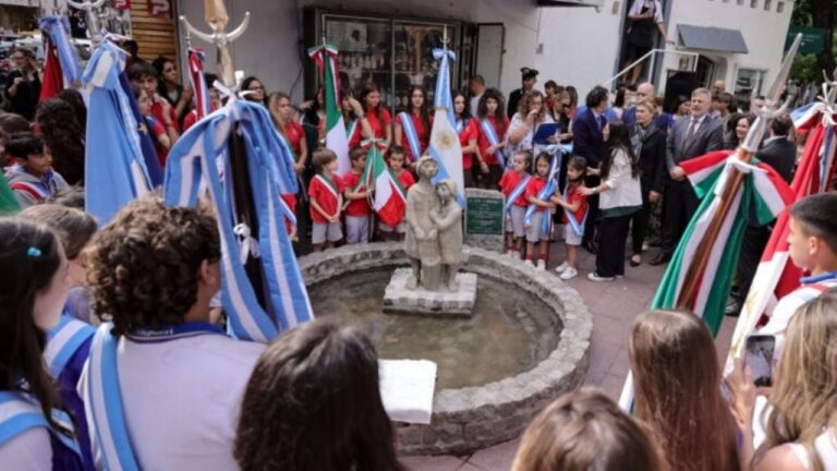 Las Niñas de la Cañada volvieron a su lugar tras una cuidadosa restauración