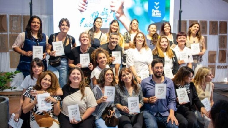 Sábado en la Feria del Libro: la agenda incluye jazz, cine y fútbol