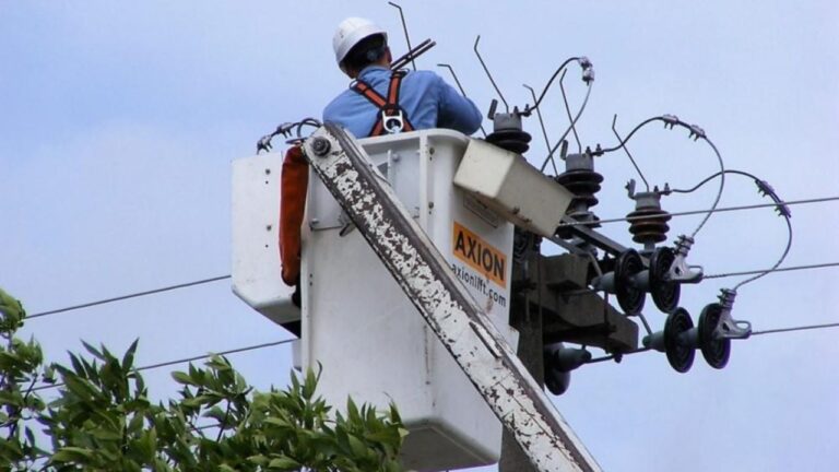 Habrá cortes de luz este miércoles en Tanti y Villa Giardino