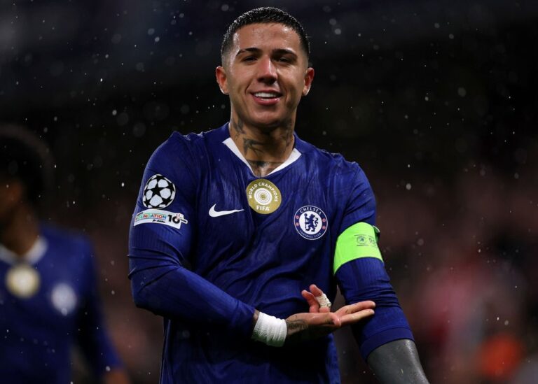 Enzo Fernández se anotó en la goleada del Chelsea ante el Ajax