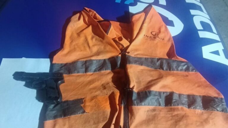 Tres naranjitas fueron detenidos por robos y amenazas en Córdoba