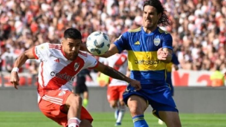 Boca y River chocan en un nuevo Superclásico