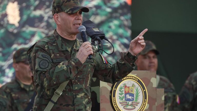 Venezuela declara un alerta militar ante la llegada a aguas del Caribe del portaaviones de EEUU’GeraldFord’