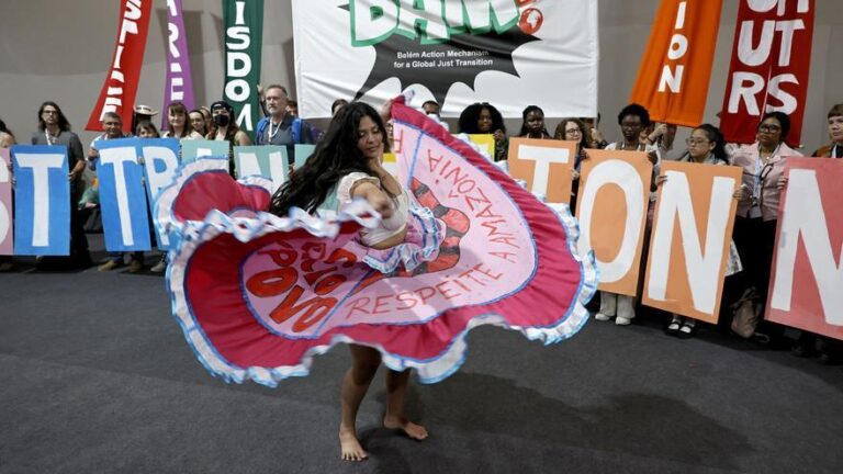 La lucha contra la desinformación y el negacionismo entra por primera vez en la agenda de negociaciones de una cumbre del clima