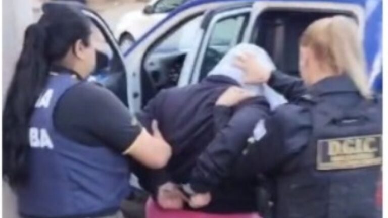 Siete detenidos por robo calificado en una serie de allanamientos simultáneos