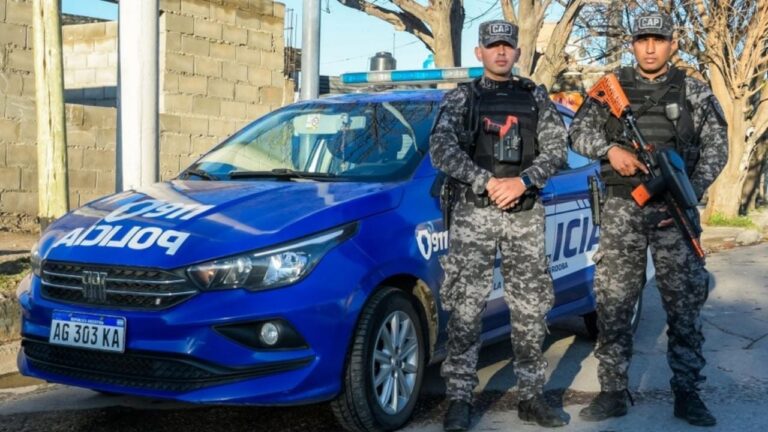 Córdoba: lo sorprenden sacando varillas junto al Convento San Francisco