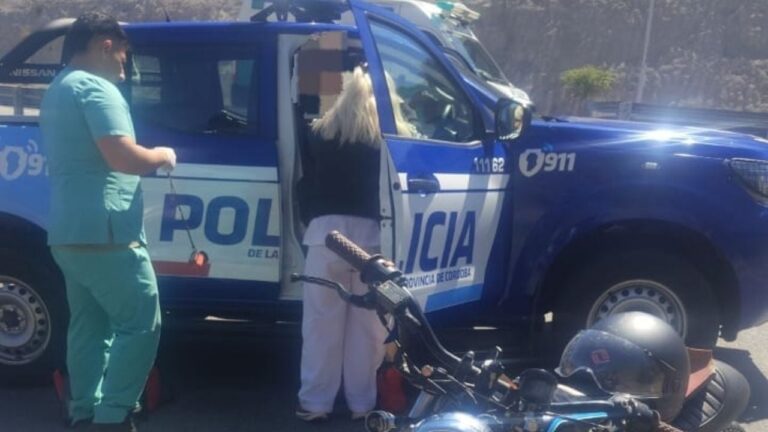 Carlos Paz: Un hombre se accidentó con su moto en el Puente de la Sota