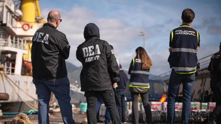 La DEA planta batalla a los grandes traficantes desde Canarias