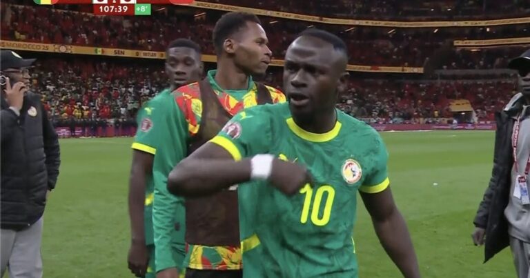 La reacción de Mané para que Senegal no abandonara la final: «Tenemos que jugar como hombres»
