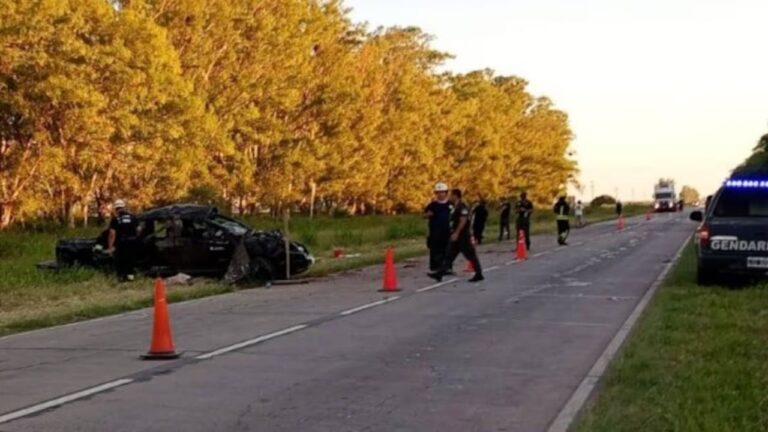 Cuatro heridos tras un tremendo vuelco en el este de Córdoba